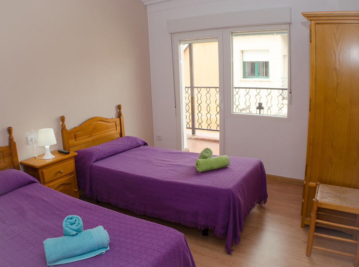 Hostal Los Calatravos Alcaniz Exterior photo