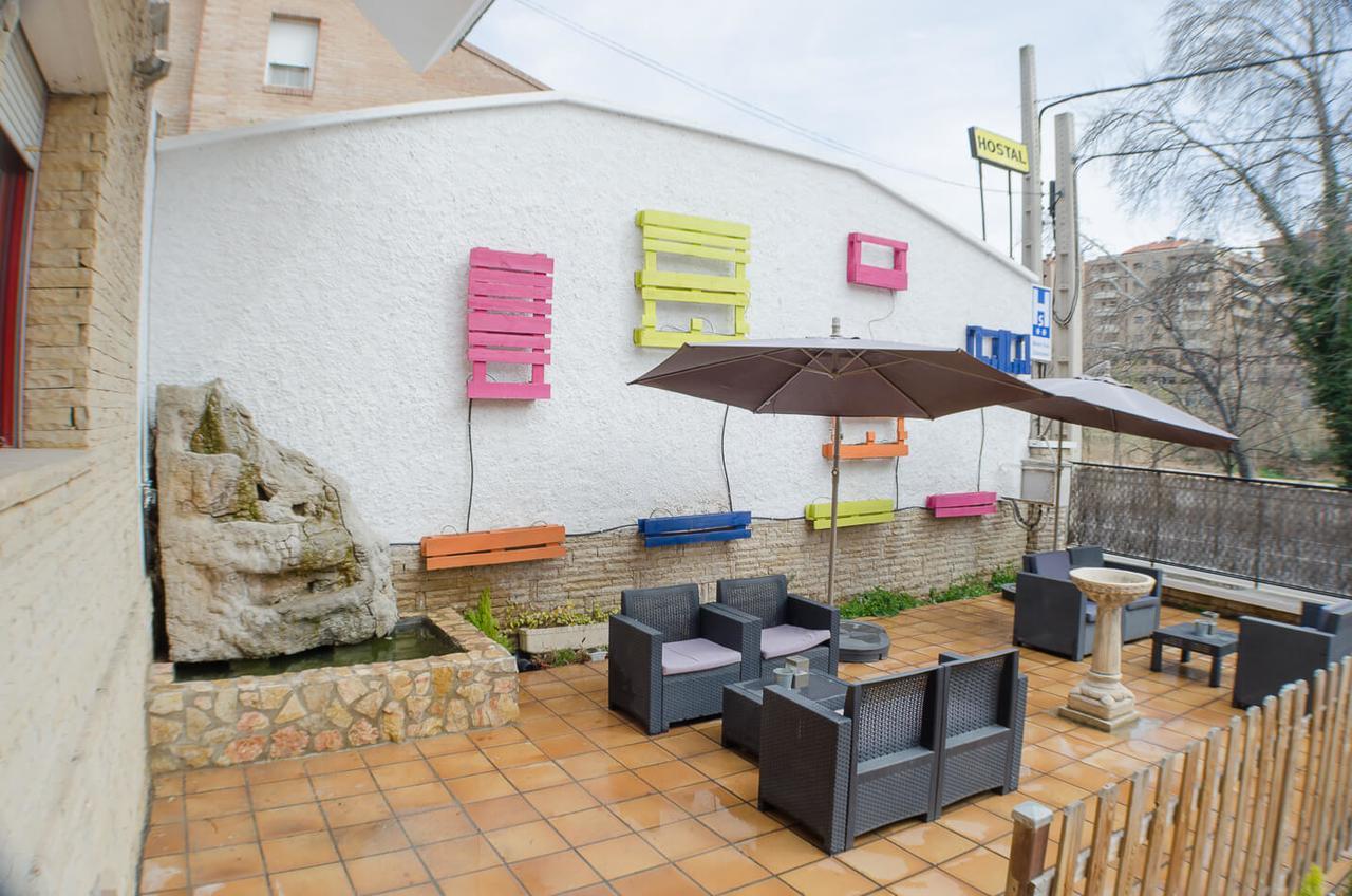 Hostal Los Calatravos Alcaniz Exterior photo